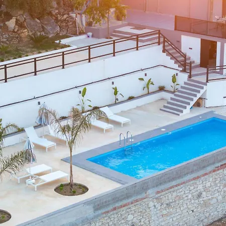 Vila Verde * Sarandë